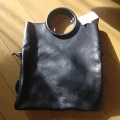 黒いレザーバッグ（イタリア製）