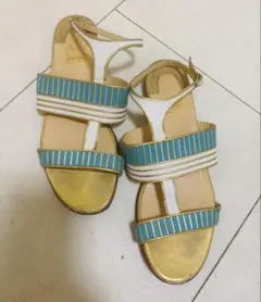 カジュアルストラップサンダル ホワイト・青・金