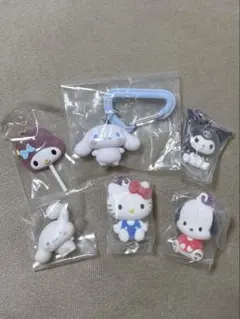 ハローキティ・マイメロディ・シナモン・クロミ・ポチャッコカプセルトイ 6個セット