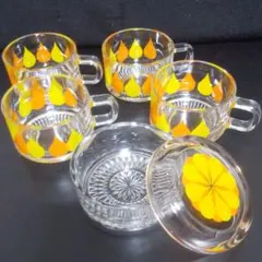 昭和レトロ　ガラス　カップ 4個　フタ付器1点　5点セット