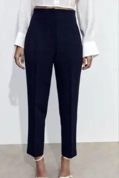 ZARA ハイウエストパンツ　ネイビー
