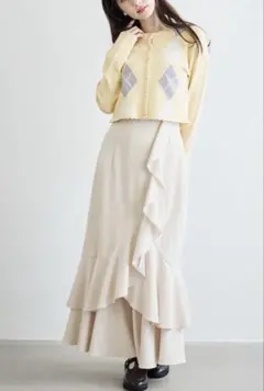 新品タグ付き　リリアンカラット　ティアードフリルマーメイドスカート