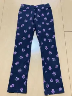 Item thumbnail for item 32876935-ba5f-44a2-92db-18971307c8bf