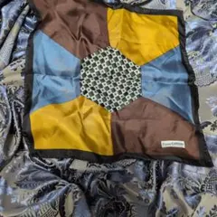 幾何学模様 シルク ポケットチーフ