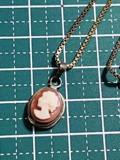 Item thumbnail for item 68e929f3-ff24-4787-9642-087ea54403c6