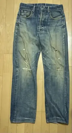 l*巻様 LEVI’S ジーパン