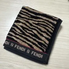 FENDI タオルハンカチ ゼブラ柄のサムネイル