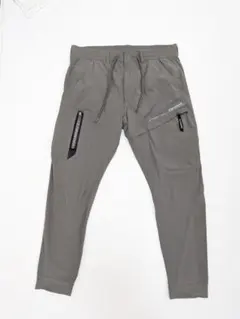 アイズフロンティア ジョガーパンツ