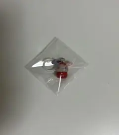 ウサハナ　めじるしアクセサリー　いちご