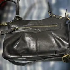 DaKoTa黒 レザー ショルダーバッグ
