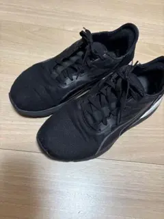 ブラック メッシュ スニーカー プーマ　3E