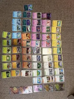 ポケモンカード 70枚セット あんまり分からないので値下げも考えます