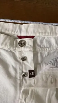 美品　BRUNELLO CUCINELLI ホワイトデニム スリムフィット