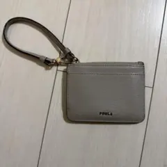 FURLA グレー パスケース ID窓付き