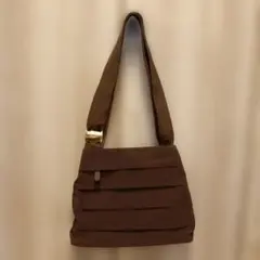 美品 Ferragamo ヴァラリボン ショルダーバッグ ブラウン 大容量のサムネイル