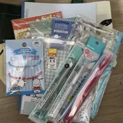 【ポチャッコ推し】文房具セットとキャラクターシール※お菓子付き