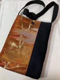 袋帯生地と黒色帯生地サコッシュショルダーバッグハンドメイド４３８