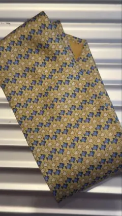 【美品】HERMES エルメス ネクタイ 魚柄 フィッシュ イエロー シルク