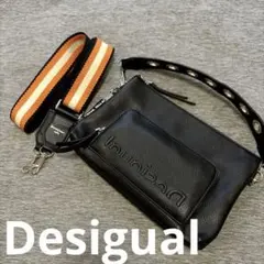 Desigual デシグアル エンボスロゴ 2WAY ショルダーバッグ 黒のサムネイル