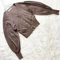 COCODEAL プリーツ袖カーディガン モカ Vネック ショート丈