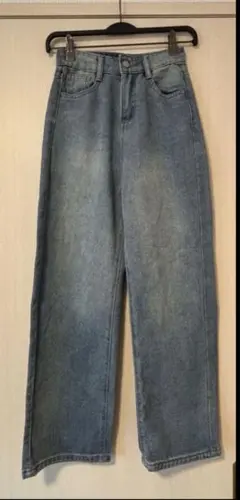 ストレートデニムジーンズ 新品未使用✨/ 細身　韓国 　ウォッシュ加工