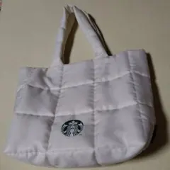 新品✮Starbucks　キルティング トートバッグ 2023年福袋のサムネイル
