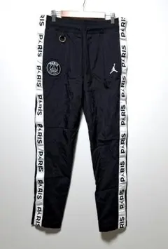 Jordan × Paris Saint-Germain（PSG）ウーブンパンツ