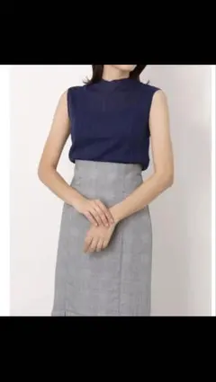 【美品】Apuweiser-riche 洗えるシアーリブプルオーバーのサムネイル