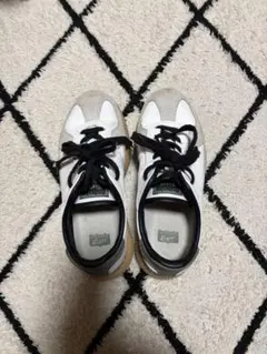 オニツカタイガー厚底スニーカー