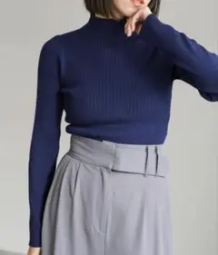 ネイビー リブ編み タートルネック セーター　新品　タグ付き