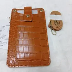 クロコダイル型押し スマホショルダーバッグ　ミニバッグ　旅行