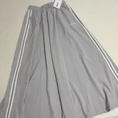 CONVERSE コンバース ロングスカート フレア ライトグレーのサムネイル