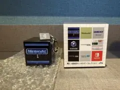ニンテンドーミュージアム 起動音キーホルダー ファミリーコンピュータ