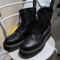 最終値下げ 極美品 ドクターマーチン ジェイドン ピサレザー UK8