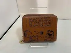 新品・未使用COACHスヌーピー 二つ折り財布 ブラウンコーチ