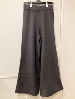 ZARA ダークグレー チャコールグレー　ワイドパンツ ニットパンツ　ダブル