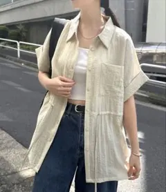 半袖シャツ ブラウス ドローストリング ベージュのサムネイル
