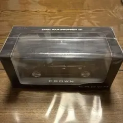 新型クラウンセダン(HEV) ミニカー　プレシャスブラックパール　ケース付未開封のサムネイル