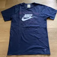 Nike ネイビー Tシャツ Lサイズ　　　目立った汚れなし