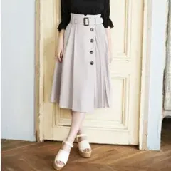ライトグレー フレアスカート プリーツ　イング　かわいい　スカート