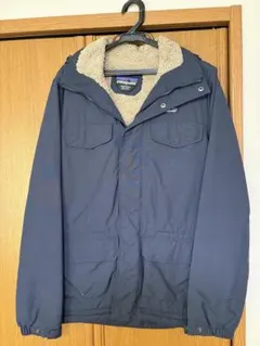 パタゴニア　メンズイスマスパーカー　S(日本のM相当)サイズ　ネイビー