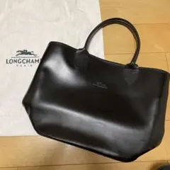 LONGCHAMP ブラックレザー ハンドバッグ