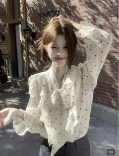 【美品】SHEIN ドットブラウス XSのサムネイル