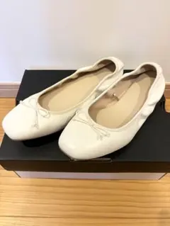 GU パンプス バレエシューズ ホワイト