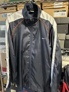 NIKE トラック ジャケット ウインドブレイカー