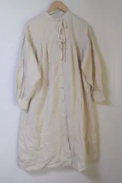 FREAK'S STORE クリーム色 ボタン付き シャツワンピース