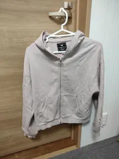 メゾピアノジュニア　パーカー160サイズ