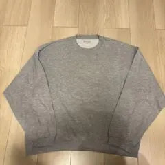 グレー クルーネック スウェット