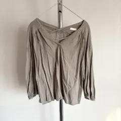 SALE❣️earth music&ecology ダブルV麻混シャツ トップスF