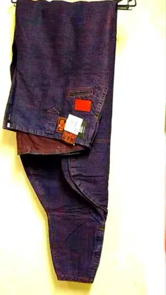 Item thumbnail for item 552df2f8-aab4-415b-b2b2-edea37b3a235